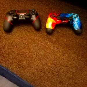 Wireless Game Controller - Black and Red